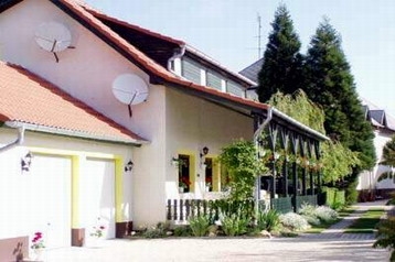 Угорщина Privát Bük, Екстер'єр